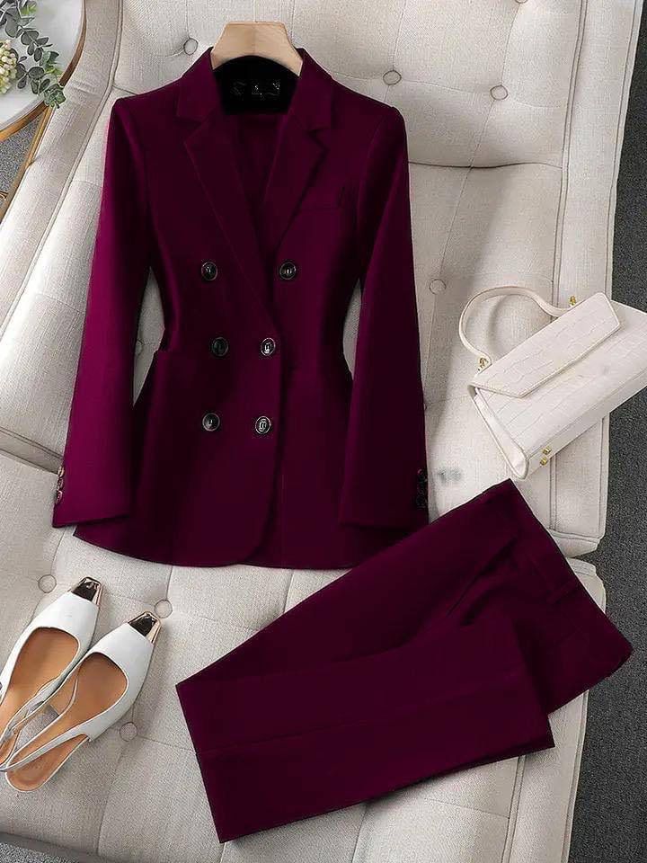 TAILLEUR SELMA disponibile dalla taglia 38 alla 56