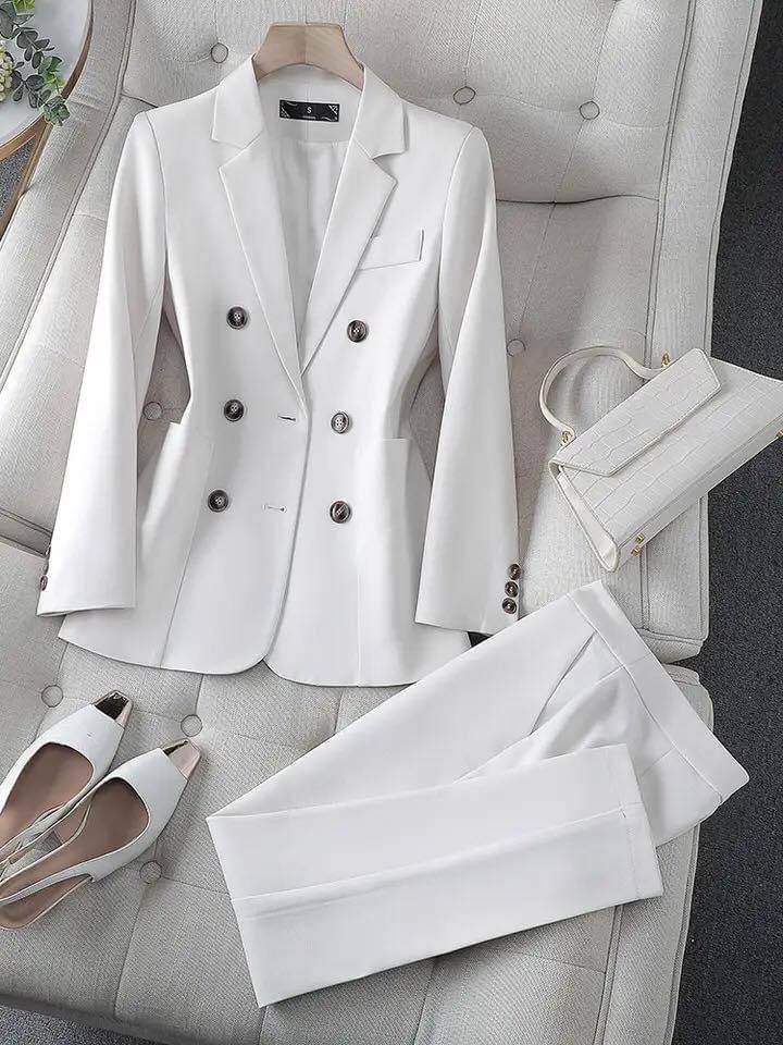 TAILLEUR SELMA disponibile dalla taglia 38 alla 56